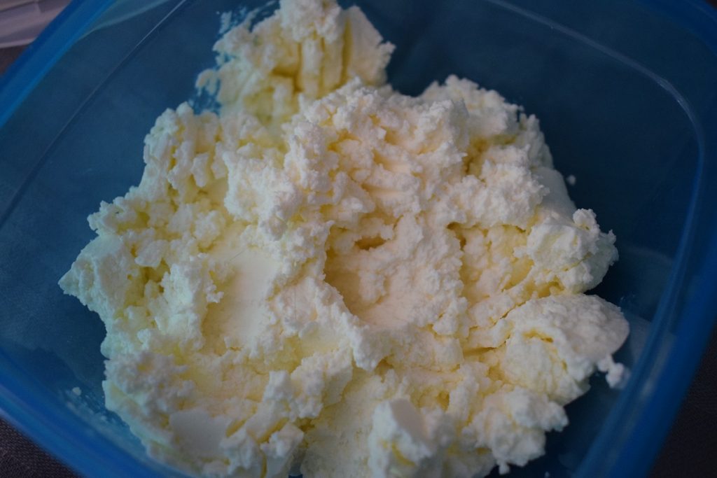 Herzhafter Brotaufstrich mit Thunfisch - Sunnyside of life