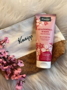 Kirschblütentraum Handcreme von Kneipp sunnyside-of-life